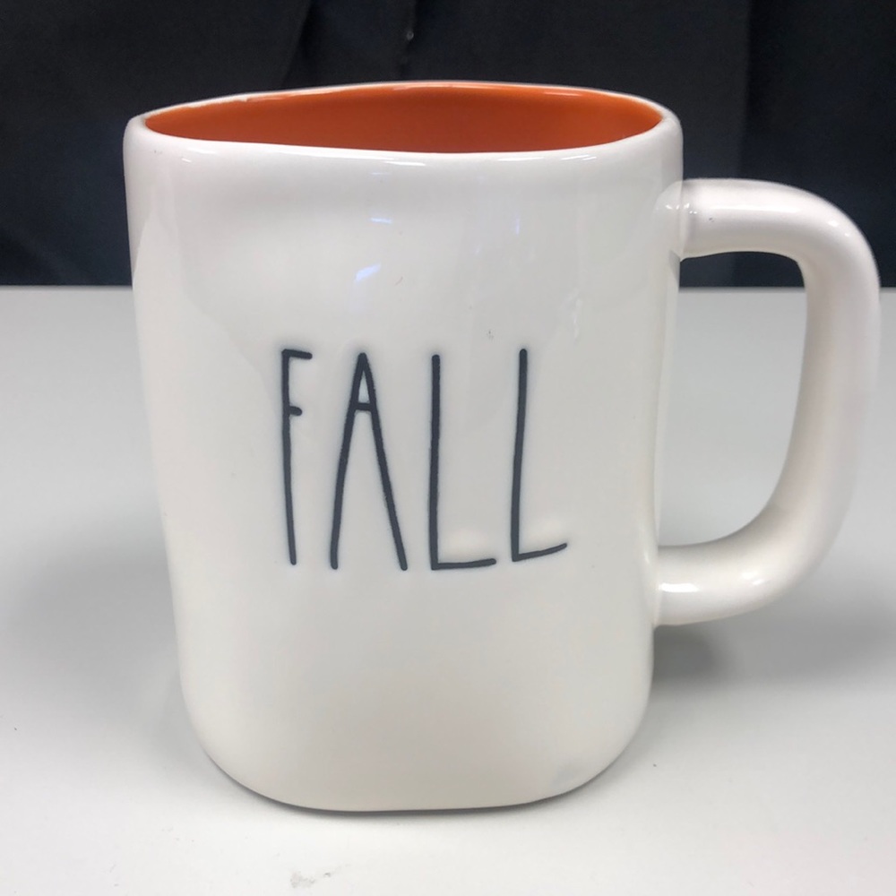Rae Dunn FALL Y’ALL mug. EUC